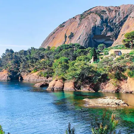 Privat bolig Le Goeland, Hotes 20m2, Avec Petit Dejeuner-800m Plage- Kitchenette-terrasse-piscine-velos Les Lecques