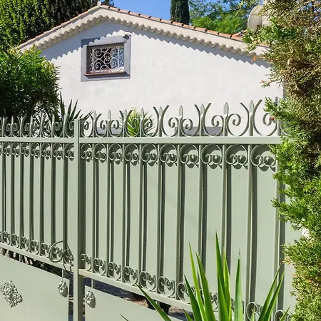 Le Goëland, D'hôtes, Avec Coin Repas équipé, Sdb Privée, 20m2, Jardin, Piscine, Vélos, Proche *
